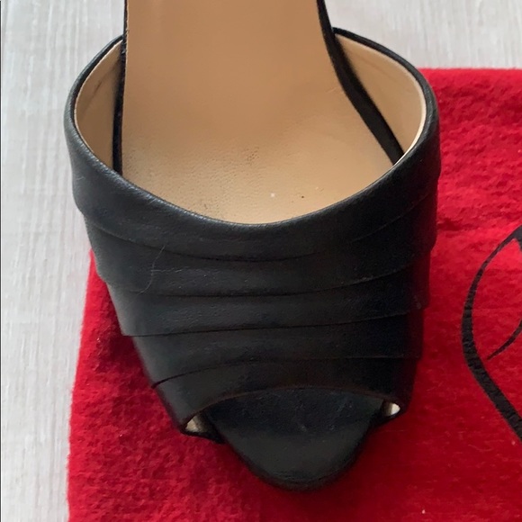 Authentic Christian Louboutin Pumps Size 38 - Picture 2 of 7
